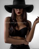 Анкета проститутки Илона - метро Нижегородский, возраст - 25